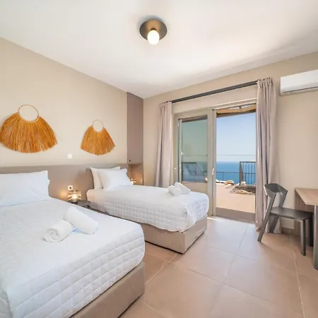 Katoikia Tria By Simotáta