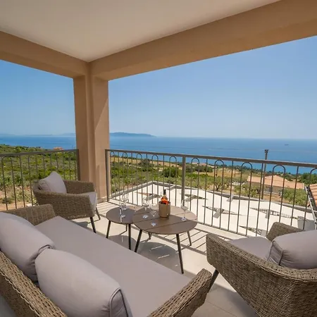 Katoikia Tria By * Simotáta