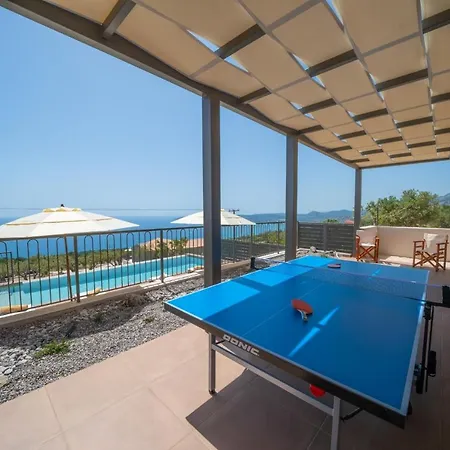 Katoikia Tria By Willa *